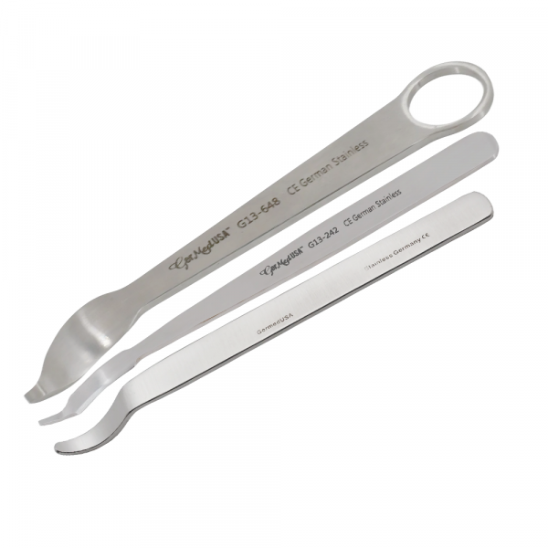 Hand Held Retractors