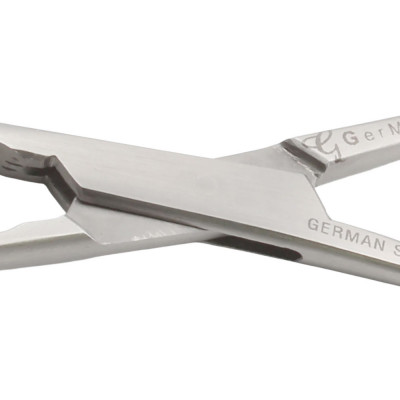 Baby Doyen Intestinal Forceps Curved 6 1/2"