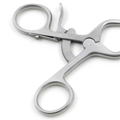 Weitlaner Retractor Sharp 4", 2x3 Teeth