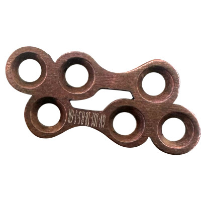 Angled Non Locking Mini Plates 18.5mm Length 8.5mm Width 1.0mm Thickness 6 Holes 2.0mm Screws Right - Rose Gold