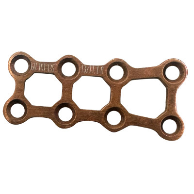 Trapezoid Non Locking Mini Plates 28mm Length 12.7x11.5mm Width 1.0mm Thickness 8 Holes 2.0mm Screws - Rose Gold