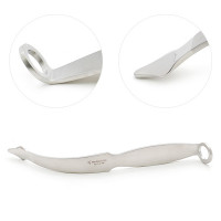 Chandler Retractor Medium Blade 19mm Length 9.25"