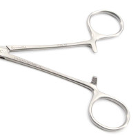 Derf Needle Holder 4 3/4"