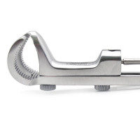 Baby Lowman Bone Holding Clamp 3 1/2"