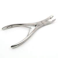 Tibia Cutter 7 ½” 13mm Slightly Angled